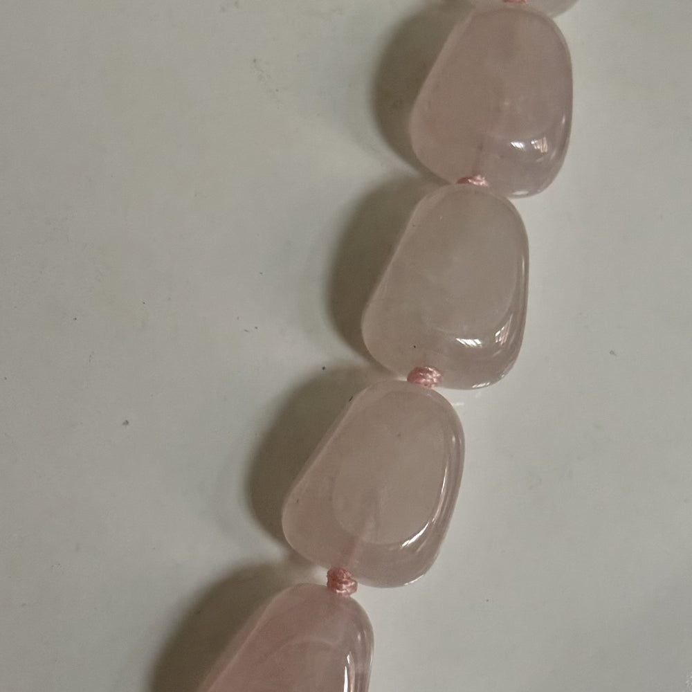 
                  
                    Jessy Necklace
                  
                