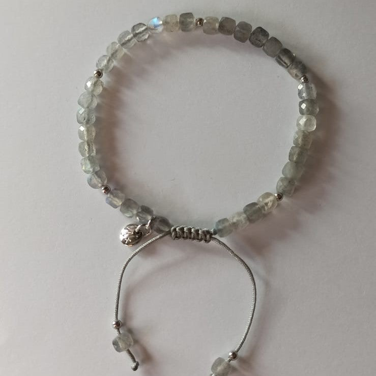 
                  
                    Velma Bracelet - 20% OFF
                  
                